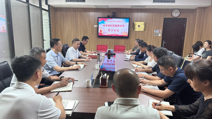 72a0b03ac953eea2f17d48bf6a9c5006